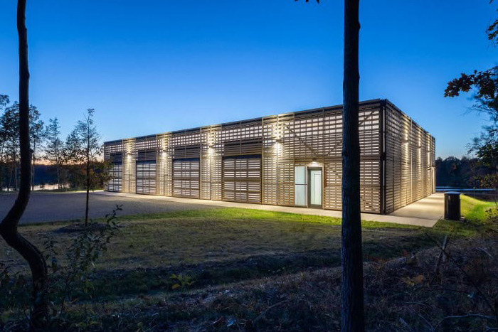 Case Study: Polycarbonate Cladding for Virginia Boathouse Facility