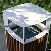 Choosing the Right Garbage Bin for Your Site