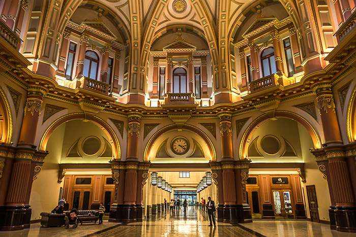 Securing Entry Points in Historic Buildings With Non-Invasive Security