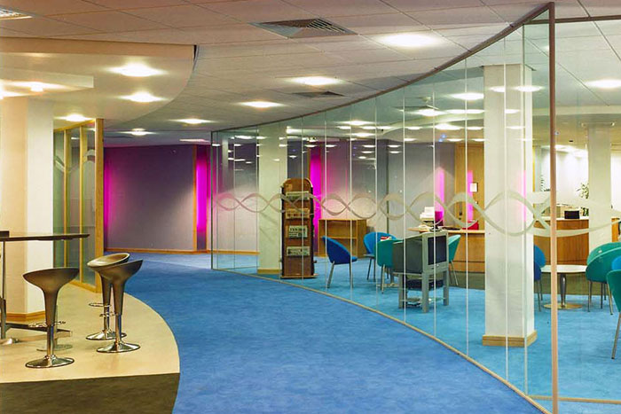 Solare Single Glazed from Avanti Systems